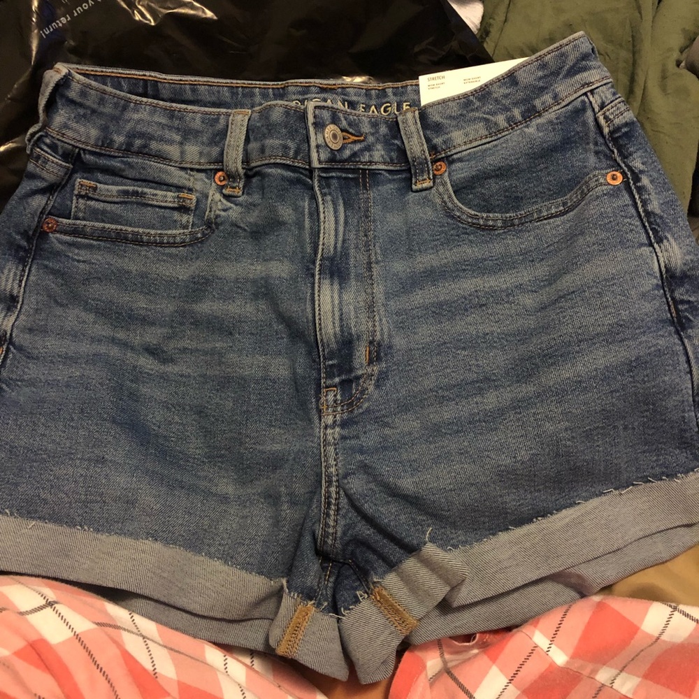 American Eagle Mom Jeans
